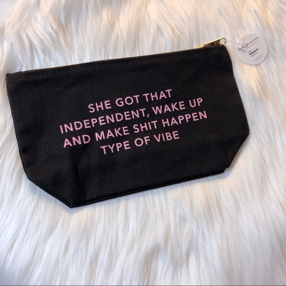 NEW LA Trading Co Girl Boss Inspiration Makeup Bag - Picture 2 of 4